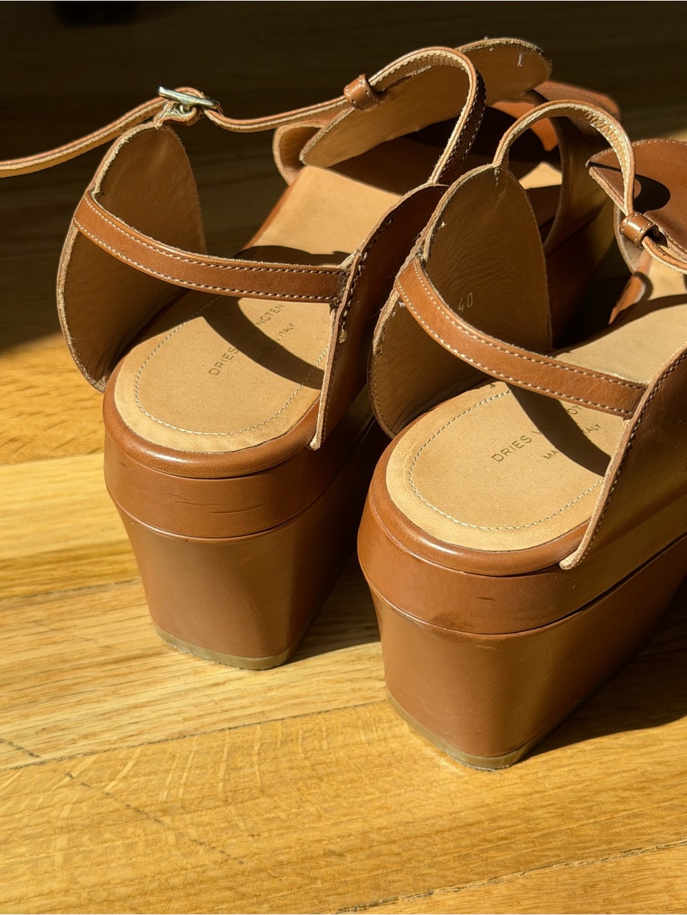 Dries Van Noten Brown Circle Cutout Leather Platforms - Picture 4 of 10